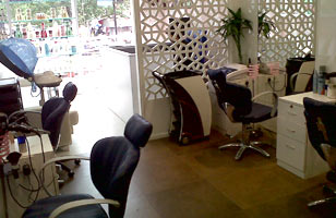 Blue Salon & Spa