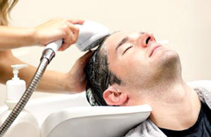 Apple Salon & Spa (Unisex)