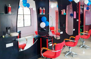 Alexander Professional Saloon For Men & Women