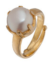 Aiza Lavish Round Cut Pearl Ring