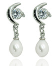 OPS. Exquisite Pearl Earrings DSNER114