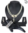 Diovanni Pearl Adorned Two-Hearts Valentine Hamper