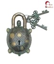 Home Sparkle Green Antique Tortoise Lock