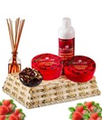 Luxury of strawberries Gift basket
