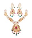 Magan Pearls Glorious Festive Necklace Set