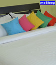 MeSleep White Bed Sheet With Coloured Cushion Covers