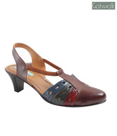 Catwalk Enthusiastic Brown Sandals