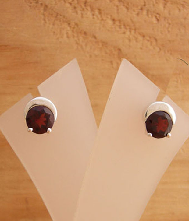 Designer Silver Elegant Garnet Studded Silver Earrings