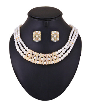 Optima Elegant Water Pearls Necklace Set