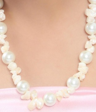 Maeisha White Pearl & Stone Necklace Set