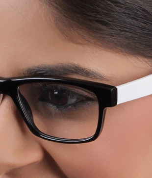 SD  Black & White Fashionable Eyewear