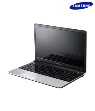 Samsung NP-RV511-A08IN Netbook (Silver-Black)