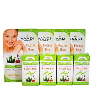 Vaadi Herbals Value Pack of 4 Aloe Vera Facial Bars with Honey & Papaya (4 X 25 gm)