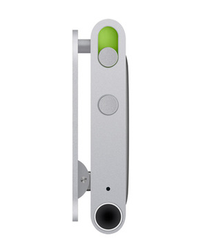 Apple iPod shuffle 4th Generation 2 GB Silver